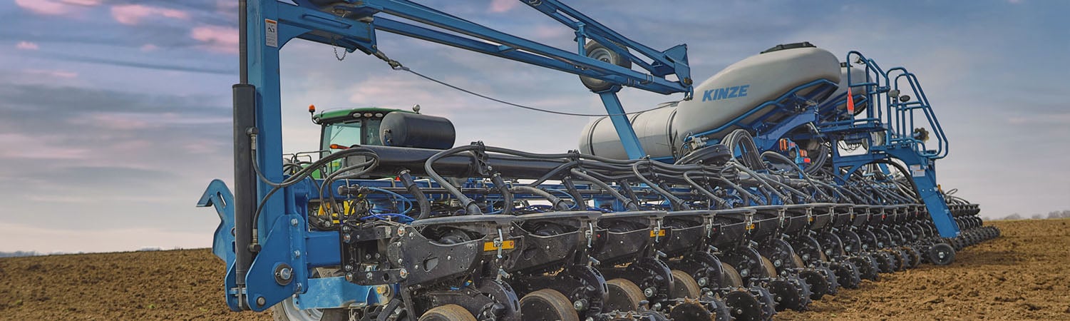 KINZE Farm Equipment